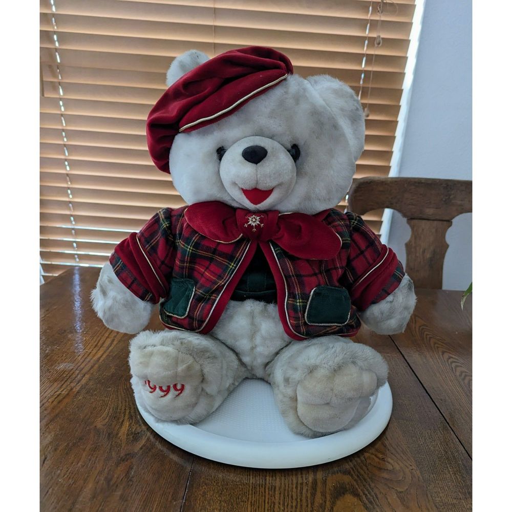 1999 Snowflake Teddy 23"tall bear
